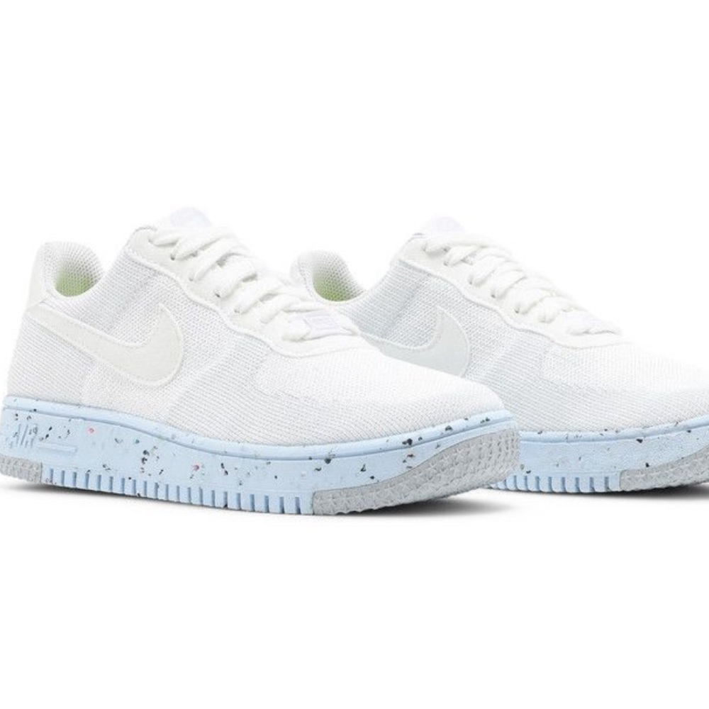 Air Force One - canvas sneaker, size 7